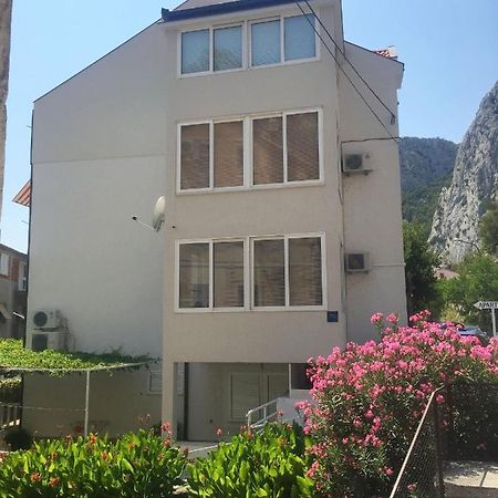 Apartment Mate Omiš Exterior foto